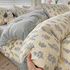 Vito - Pastel Blue Flowers Print Bedding Set