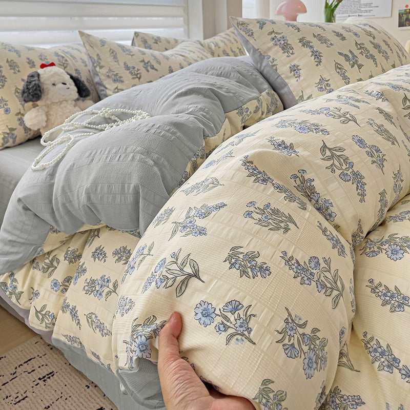Vito - Pastel Blue Flowers Print Bedding Set
