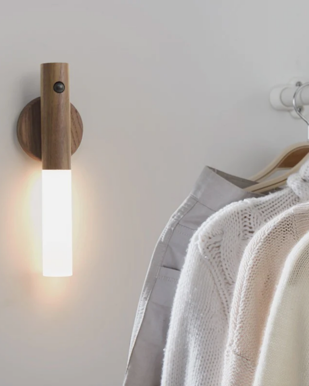 Drift Lily - Rechargeable Wooden Sconce