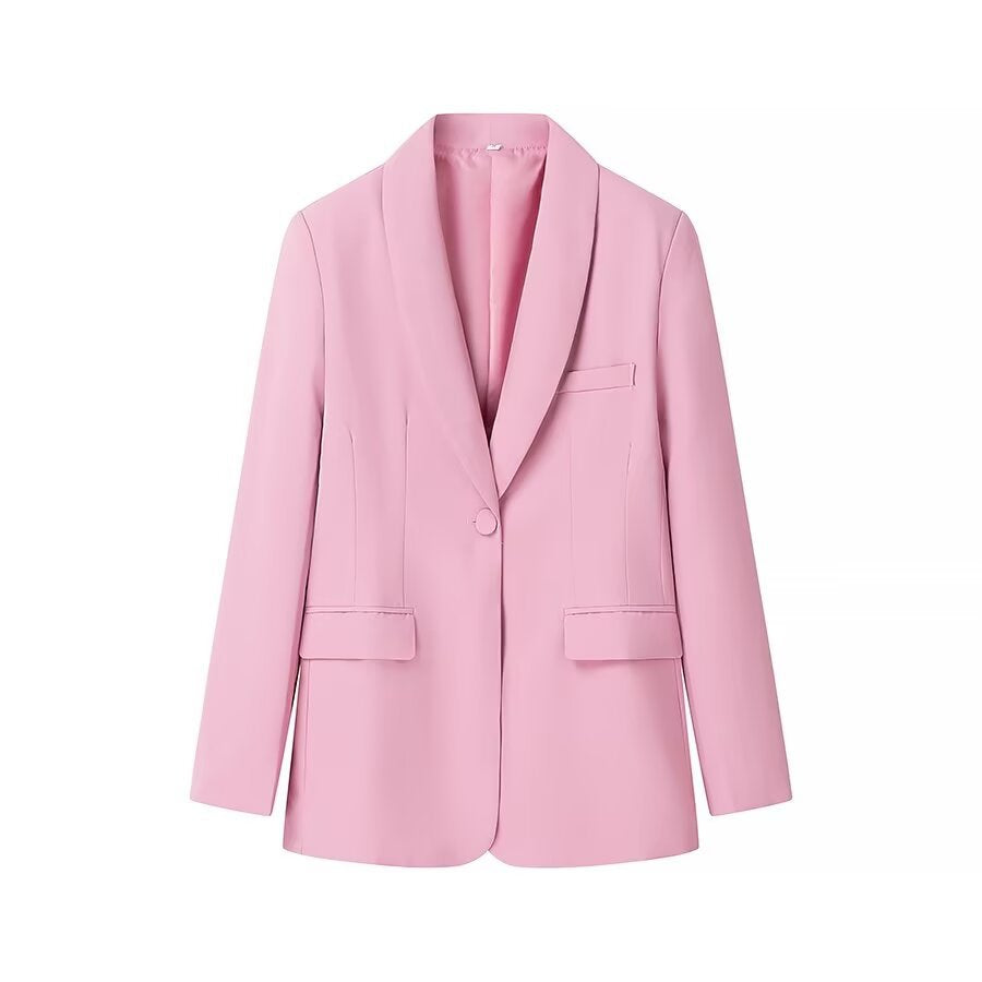 Soft pink tailored blazer in smooth fabric with a shawl lapel, single-button closure, and front flap pockets.