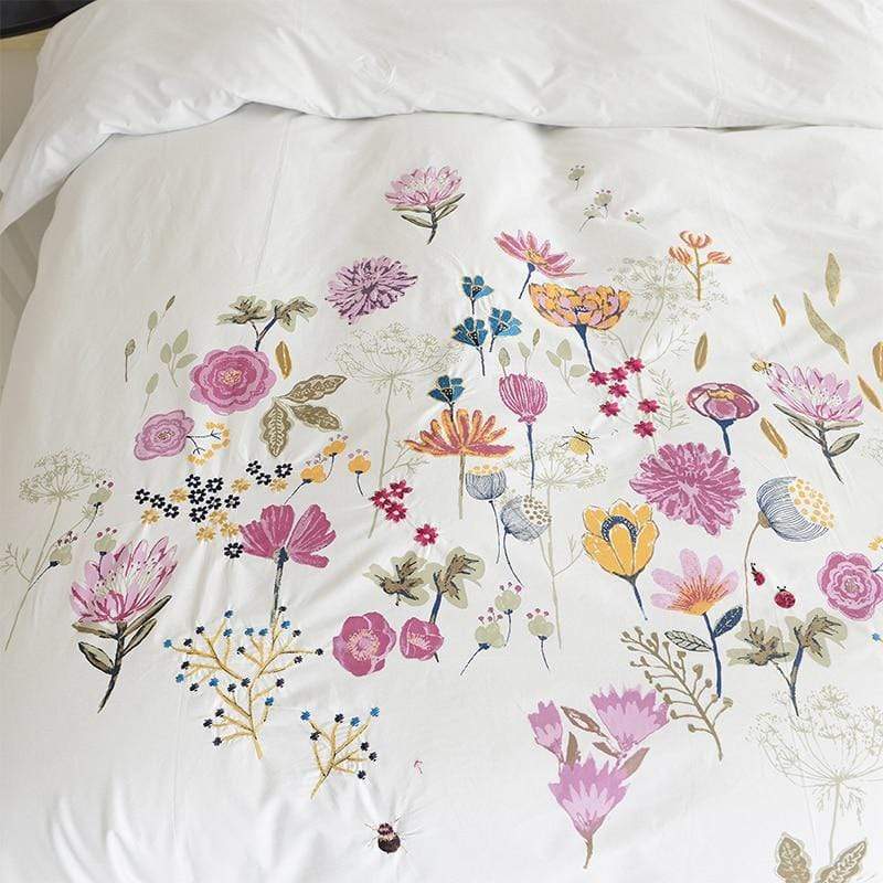 Nova - Adsila Bedding Set
