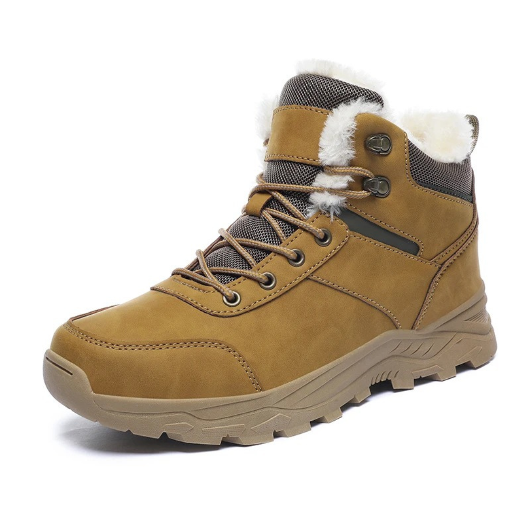Brown ankle snow boot for men with fleece collar, lace-up front and rubber lug sole