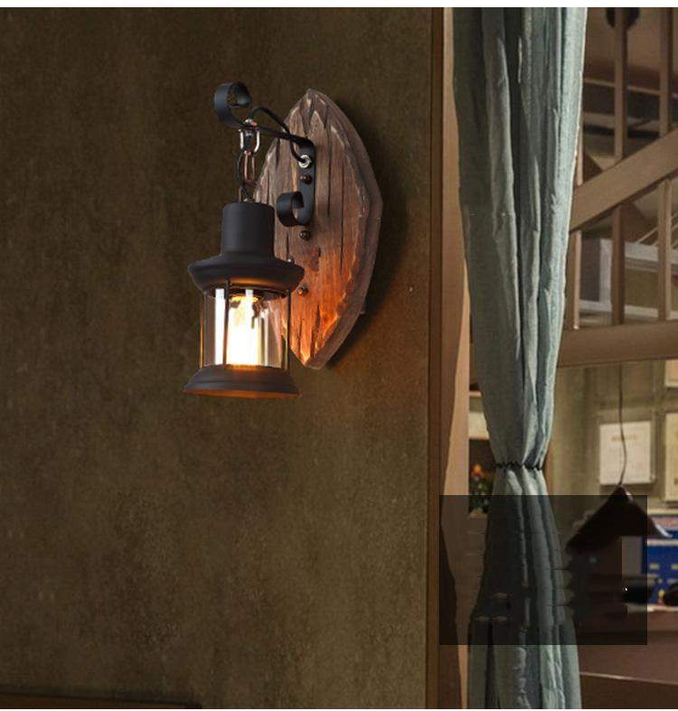 Dario - Antique Wood Country Style Wall Sconce