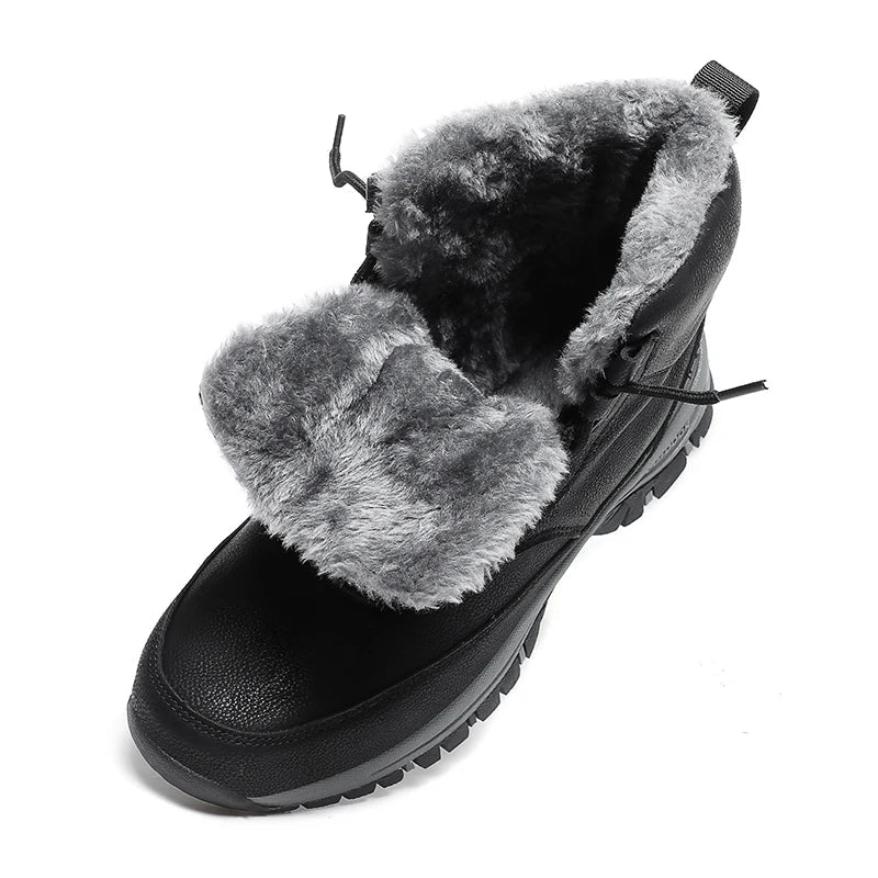 Black fleece-lined ankle boot for men opened to show the thick fur lining inside the collar