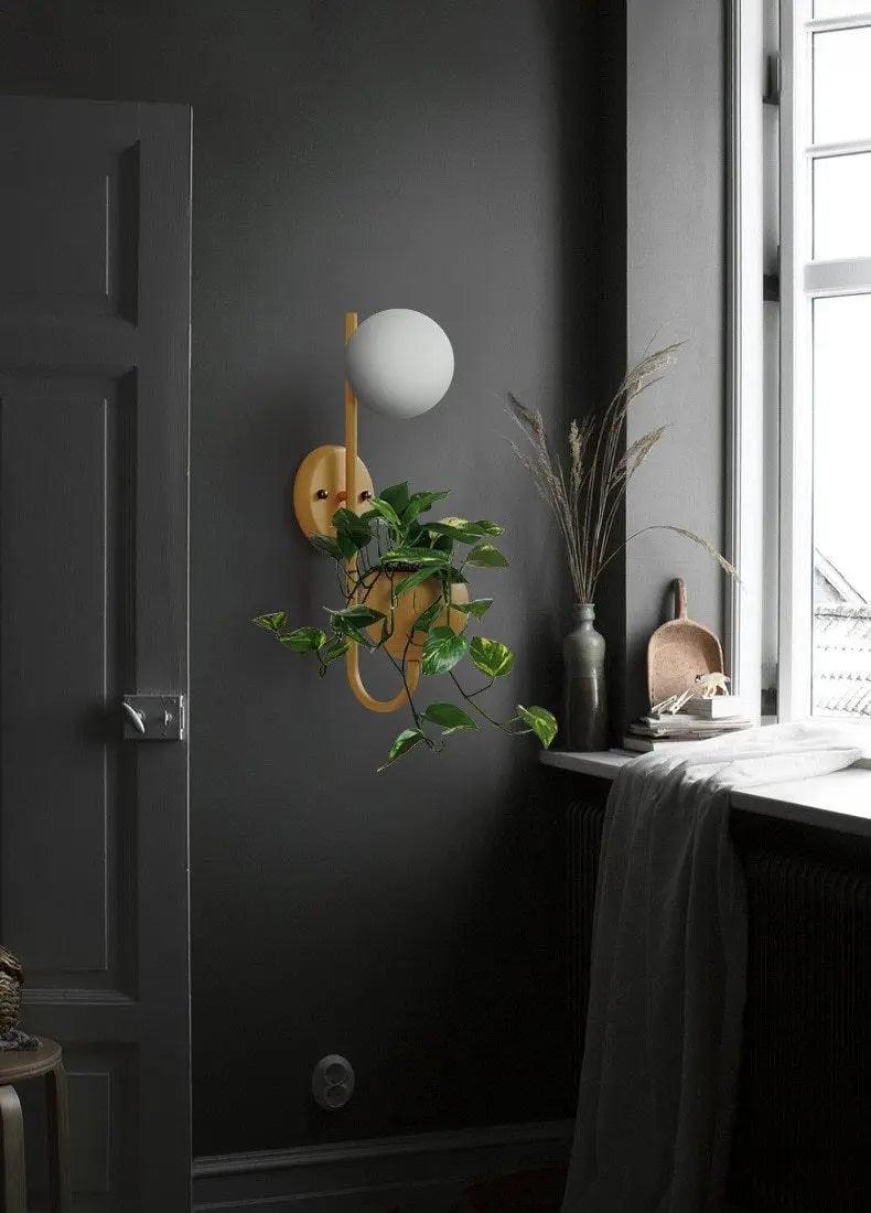 Birch Harbour Compass - Nordic Planter Light Sconce