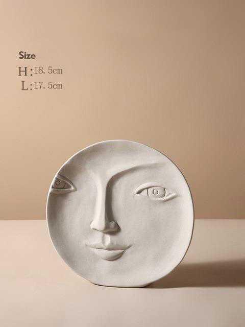 Ashen Lantern - Nordic Ceramic Face Vase