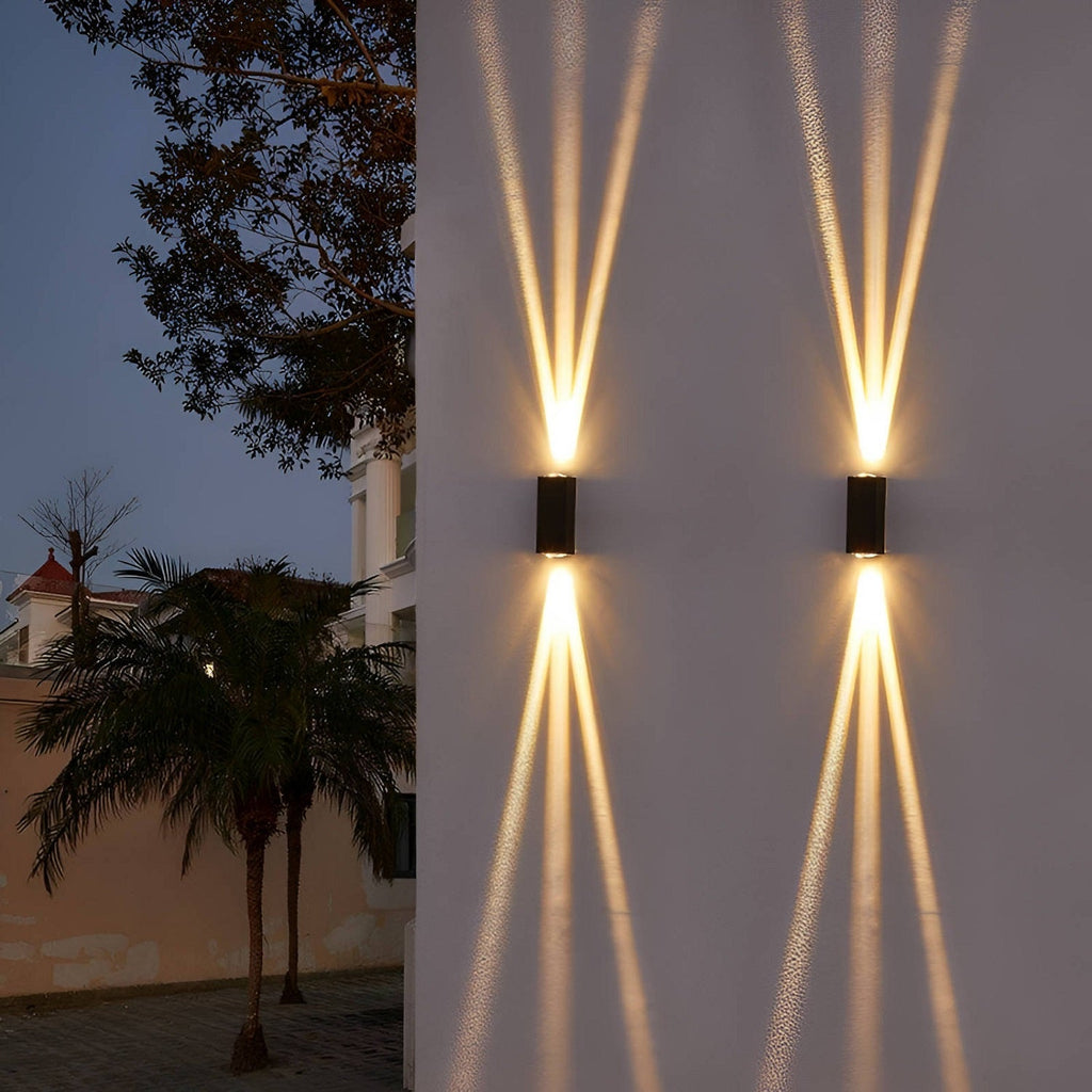 Nyra - 20W Outdoor 3 Beams Wall Light