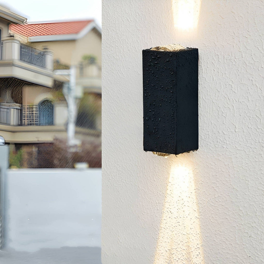 Nyra - 20W Outdoor 3 Beams Wall Light