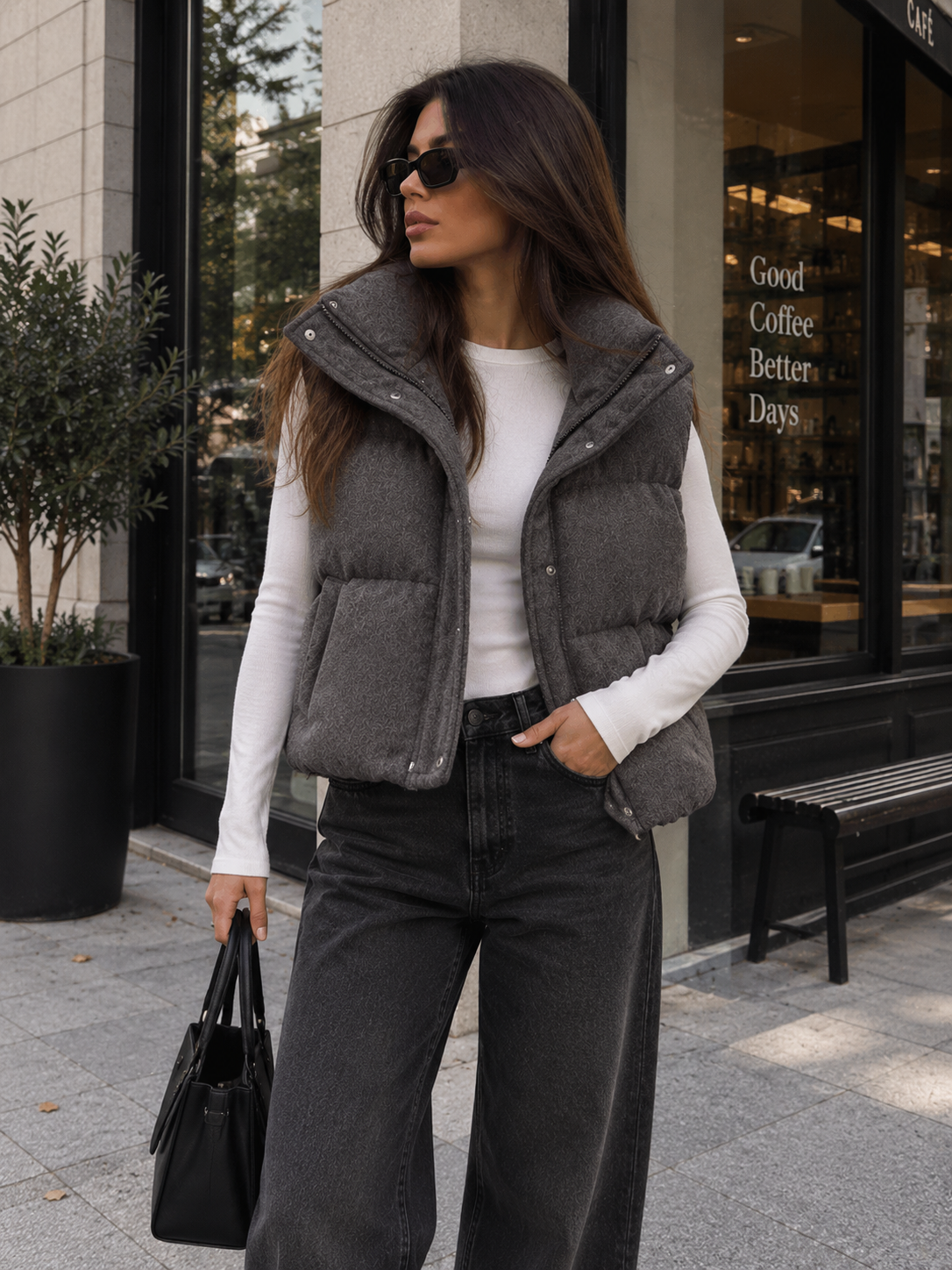 Women’s Puffer Vest – Quilted Texture, Stand Collar & Zip Front | Delia