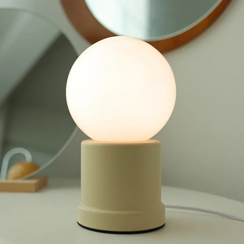 Bright Thicket - Small Table Lamp Bauhaus Furniture