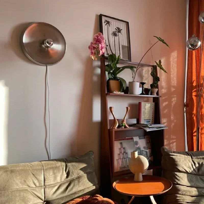 Pine Tide – Bauhaus Lamp