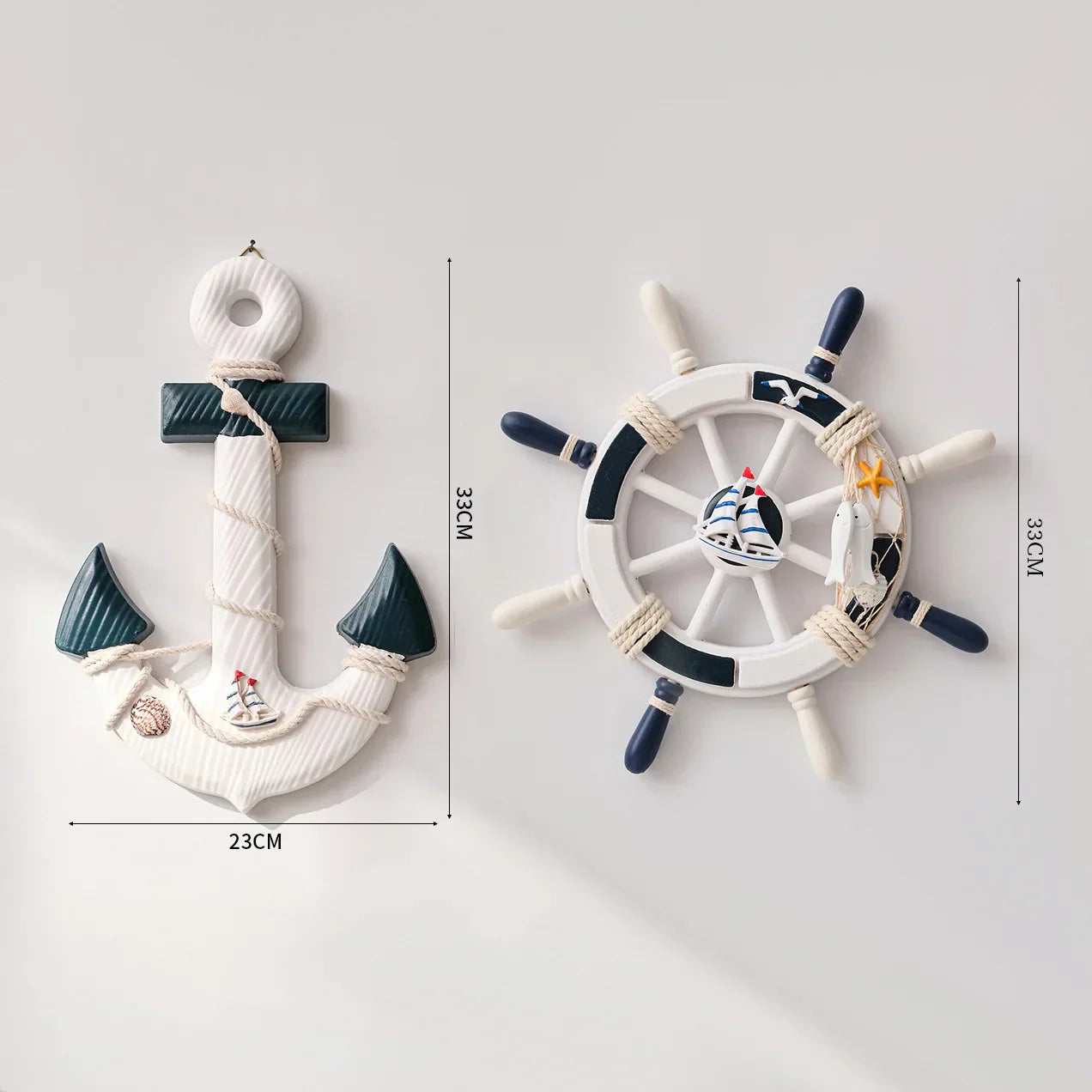 Boden - 2PCS Nautical Ship Wheel and Anchor Wall Decor
