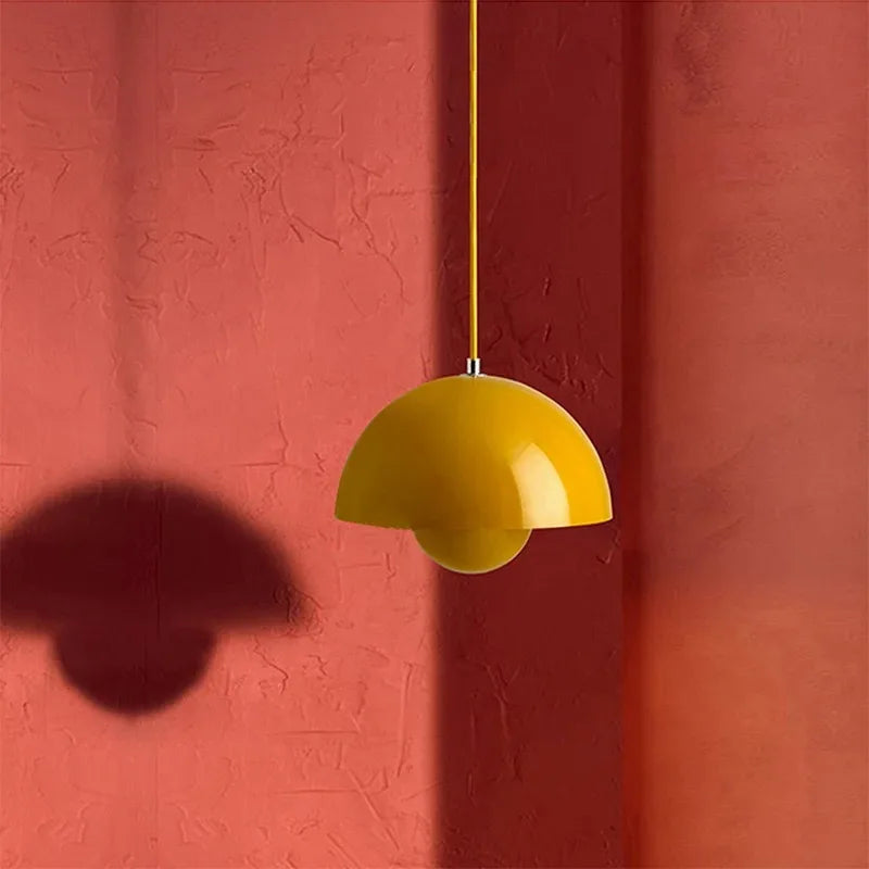 Seafoam Bay – Bauhaus Pendant Light Flowerpot