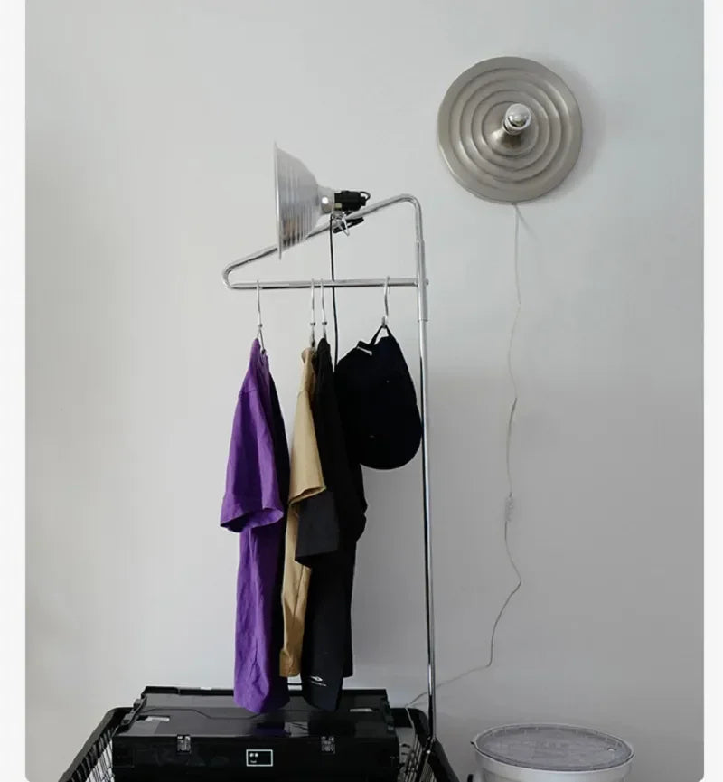 Pine Tide – Bauhaus Lamp