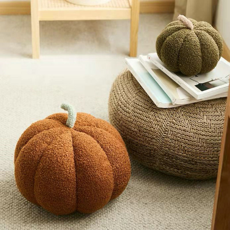 Spruce Pearl - Pumpkin Pillow Fall