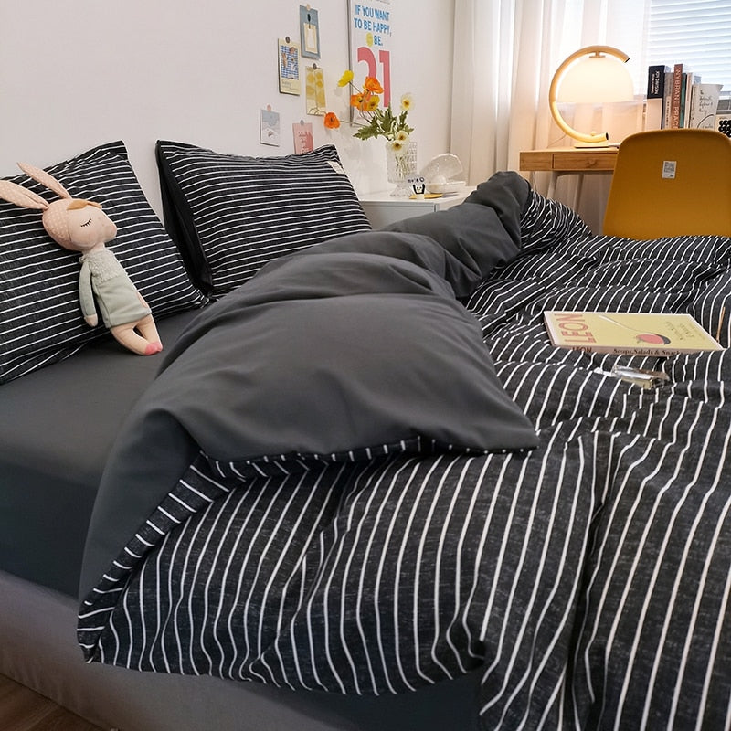 Hazel Moss - Duvet Cover Set Fall Decor