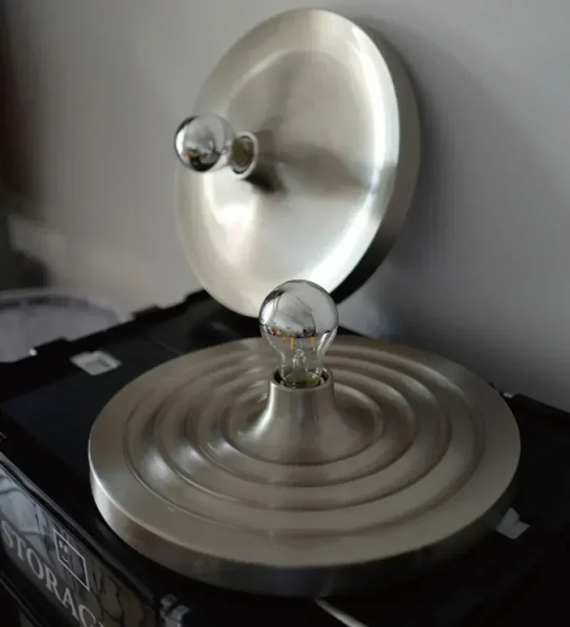 Pine Tide – Bauhaus Lamp