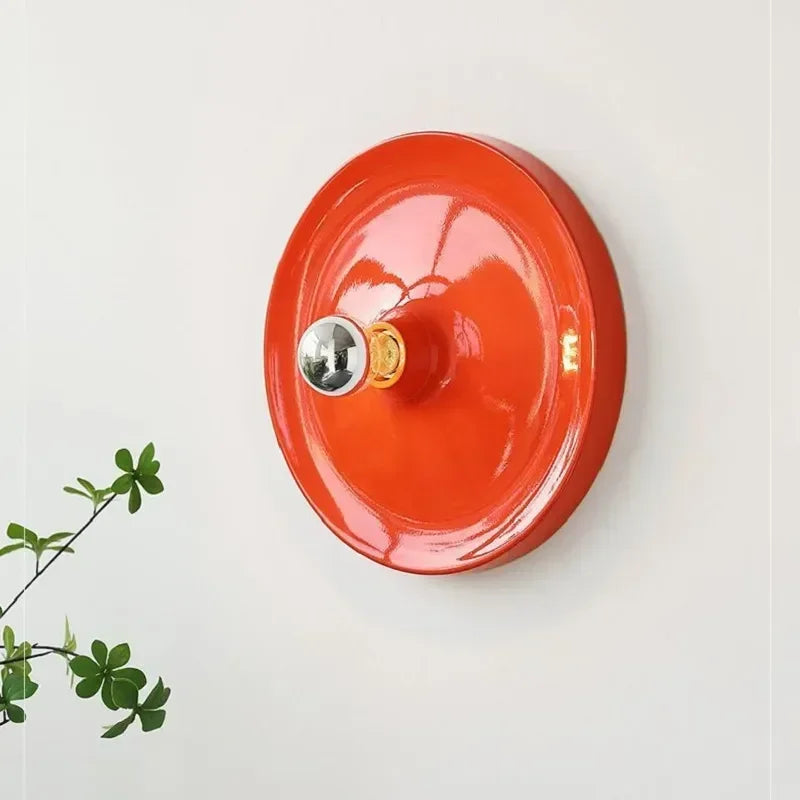 Pine Tide – Bauhaus Lamp