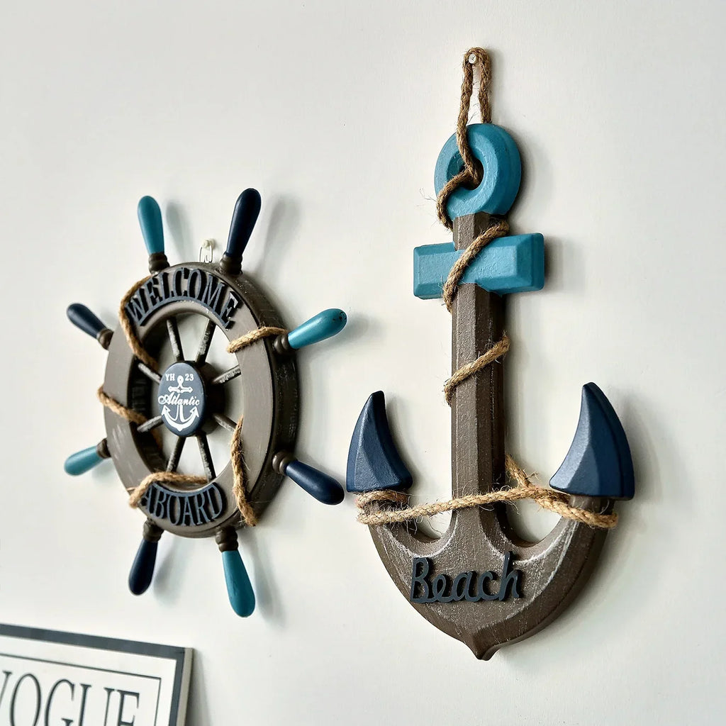 Boden - 2PCS Nautical Ship Wheel and Anchor Wall Decor