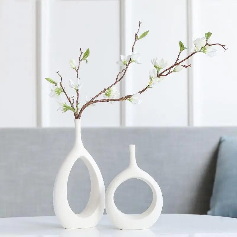 Zephyr Cliff - Nordic Ceramic Flower Vase