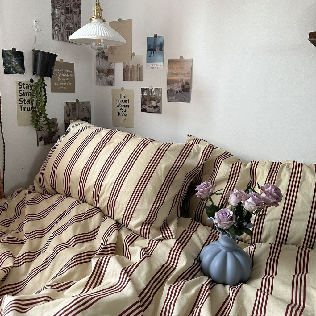 Romy - Beige & Brown Vintage Striped Bedding Set