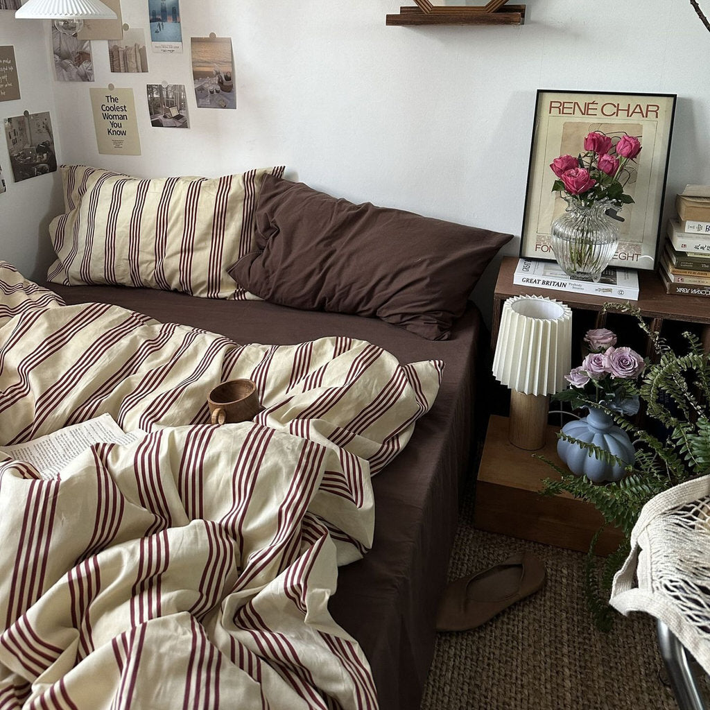 Romy - Beige & Brown Vintage Striped Bedding Set
