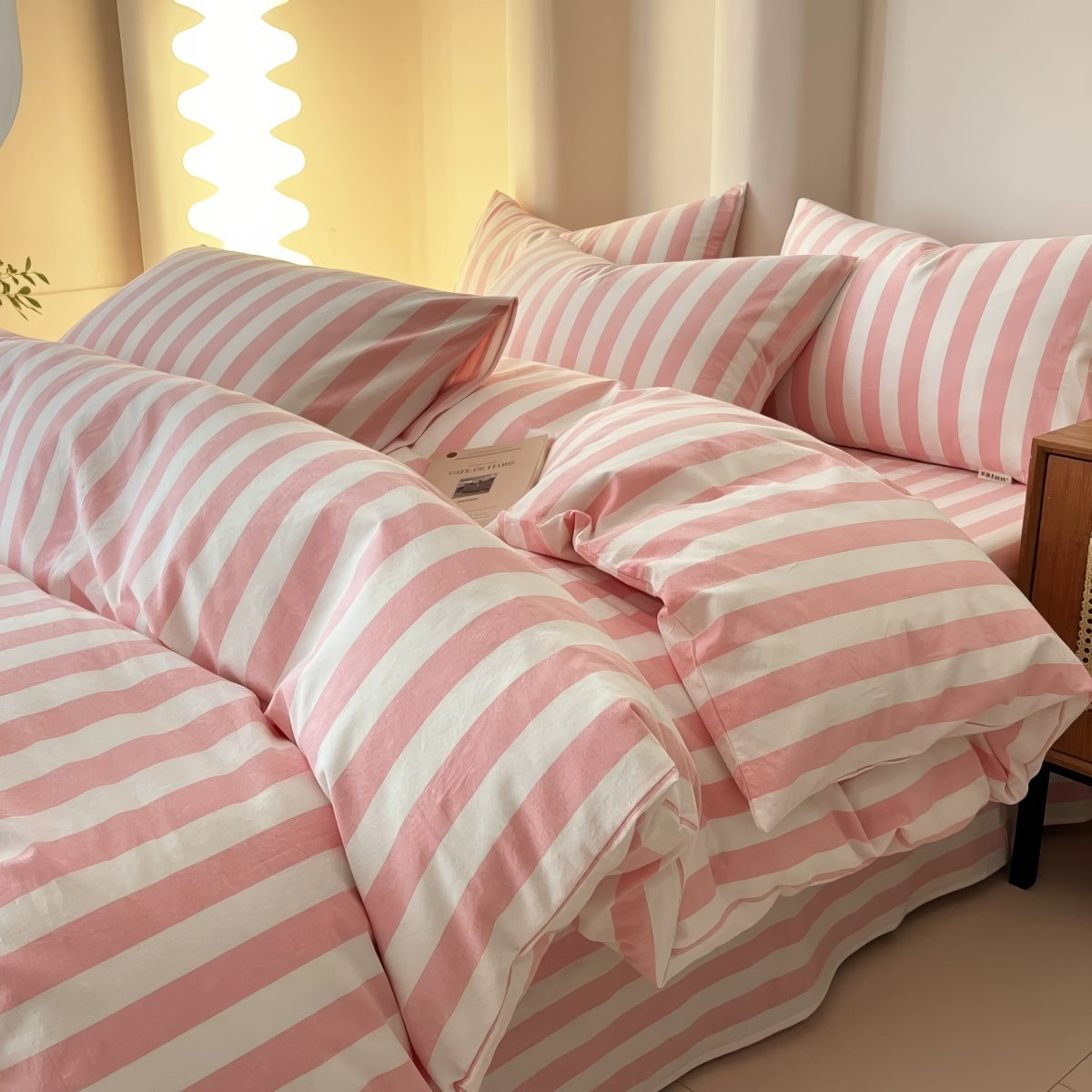 Zane - Simple Pastel Striped Bedding Set