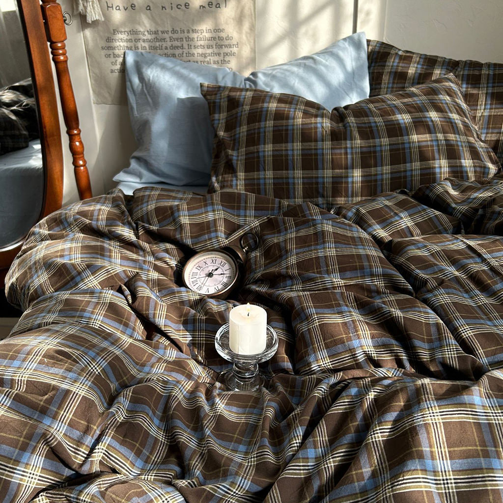 Astra - Vintage Brown Plaid Bedding Set