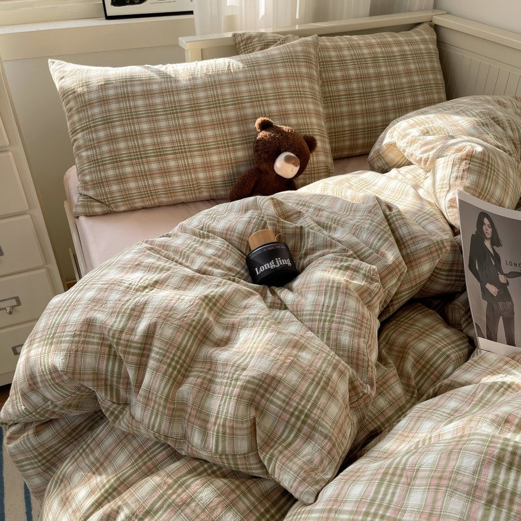 Drift - Vintage Plaid Cottagecore Bedding Set