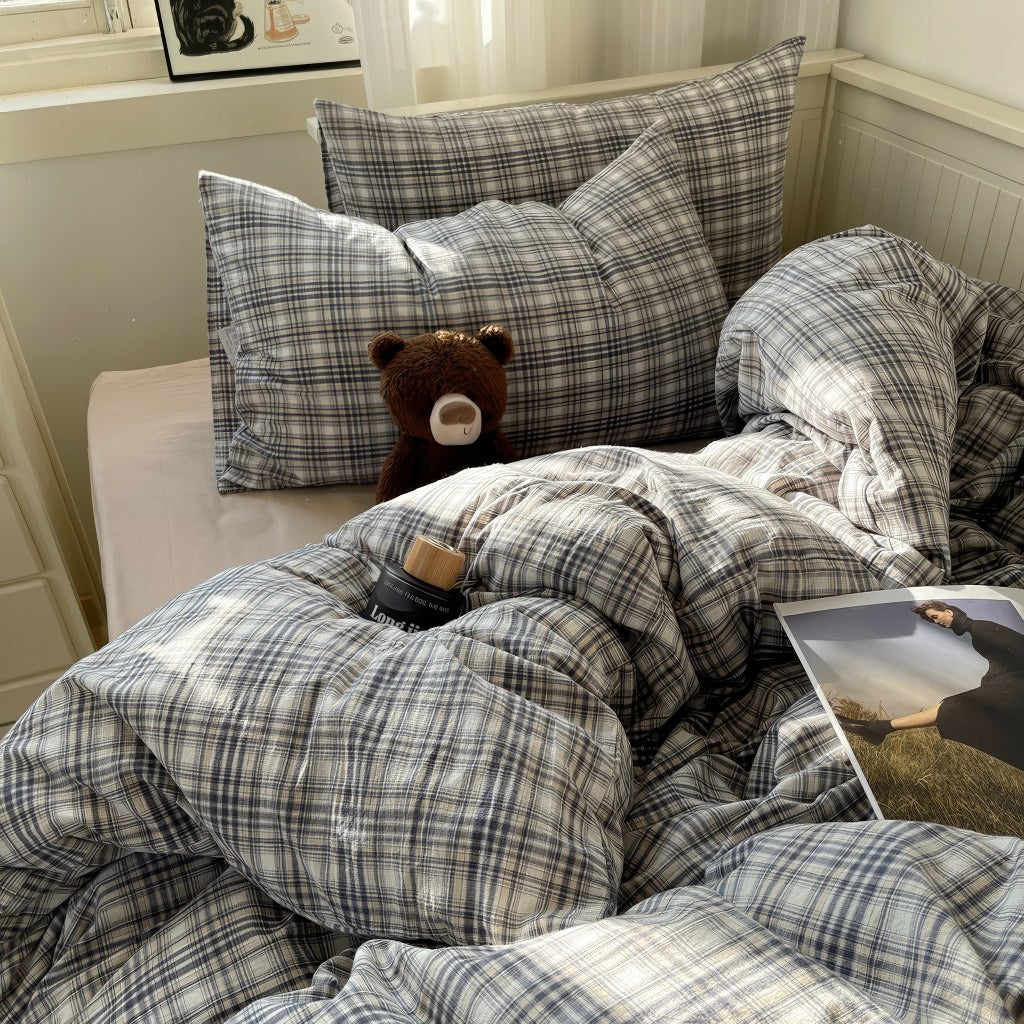 Drift - Vintage Plaid Cottagecore Bedding Set